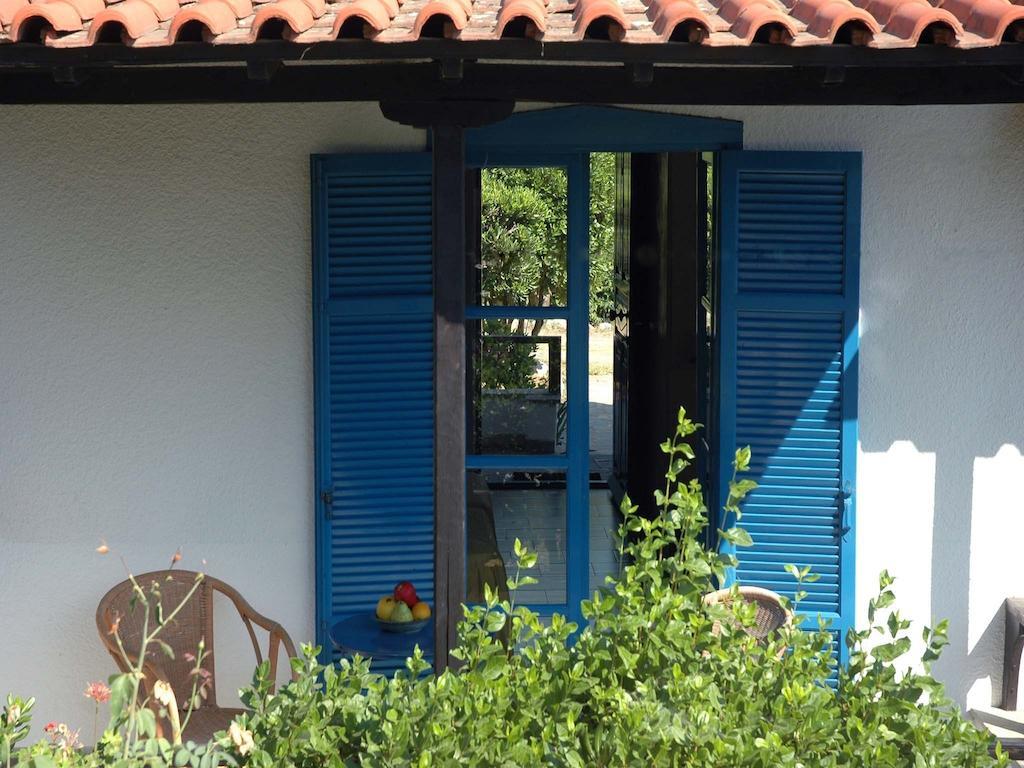 Skites Hotel Bungalows Ouranoupoli Room photo